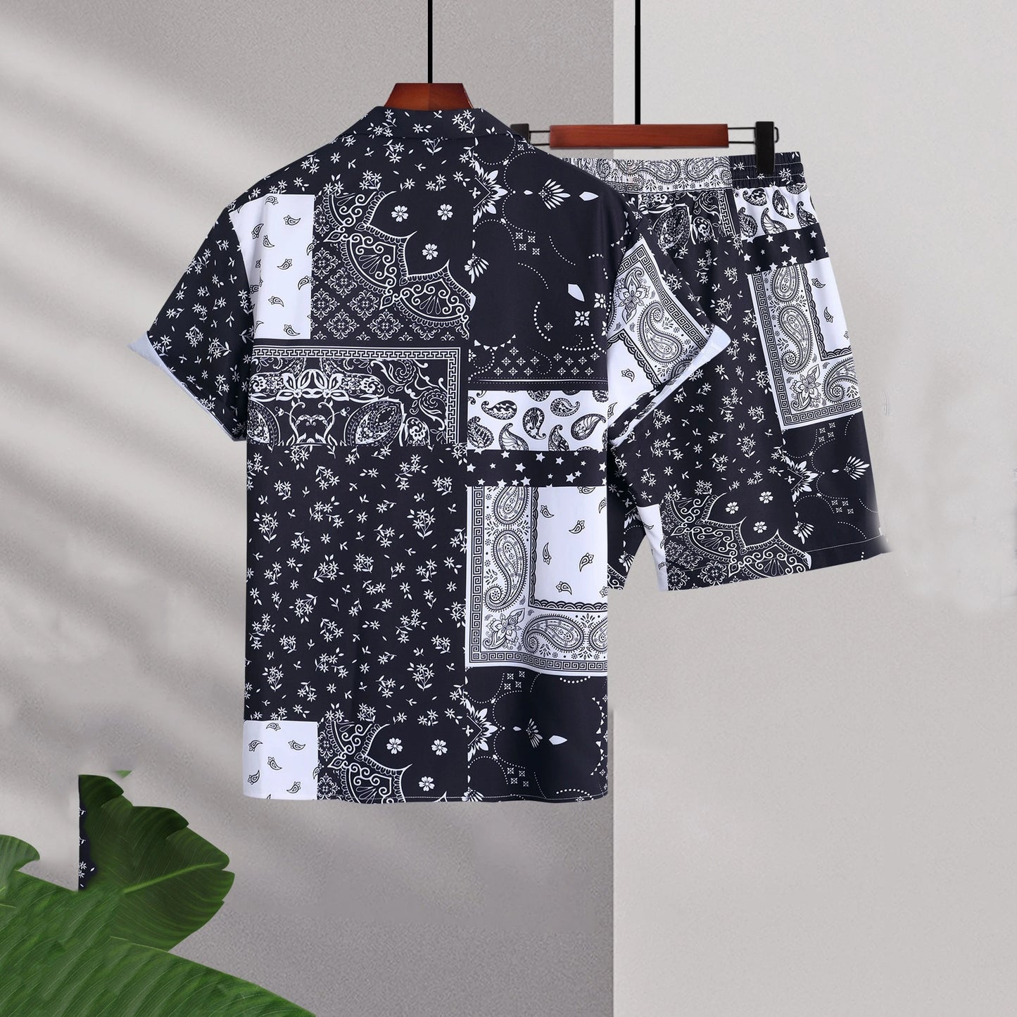 Men's Paisley Colorblock Bandana Print Turn-Down Collar Short Sleeve Shirt + Matching Shorts 2-Piece Set