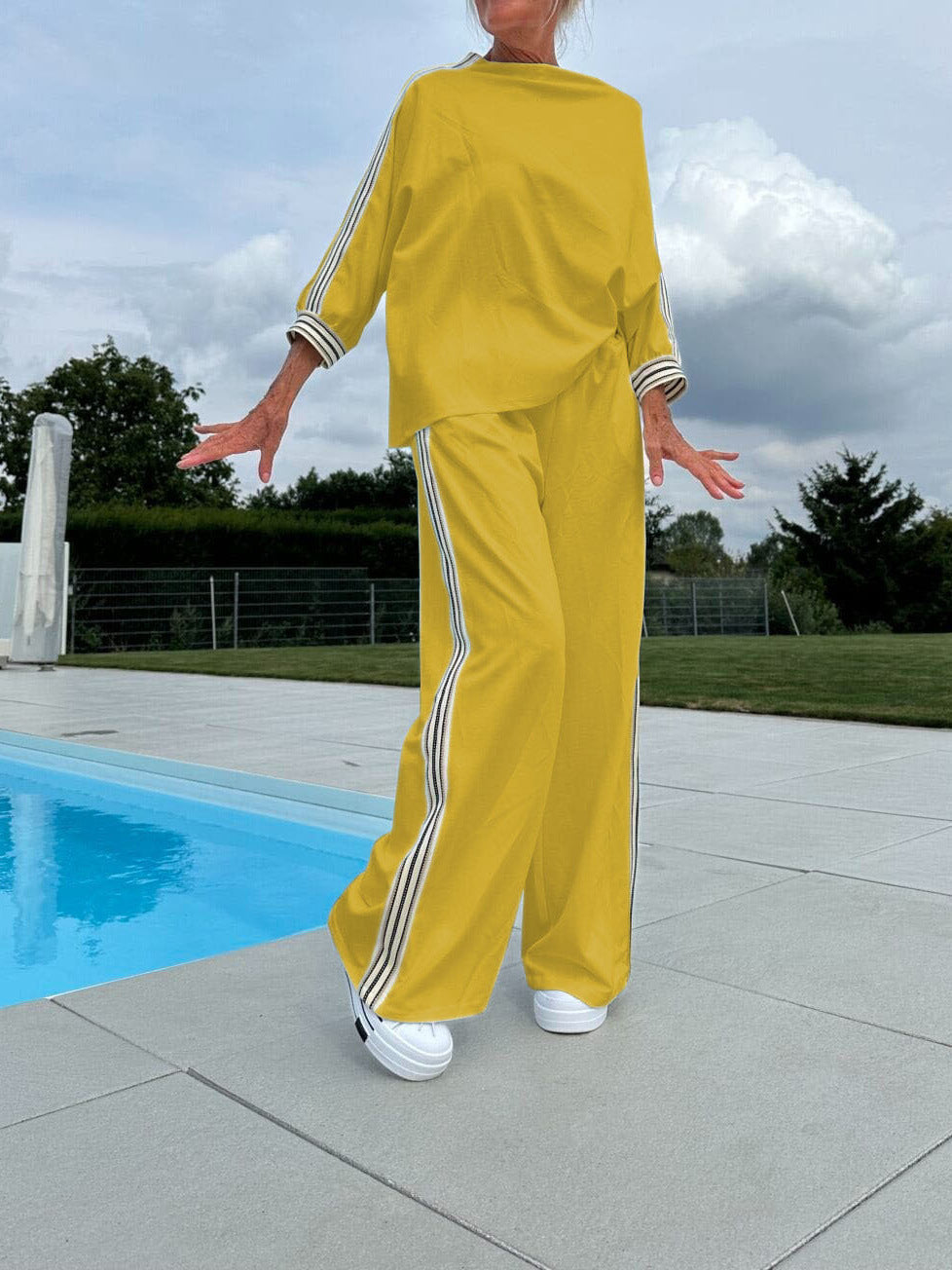 Side Striped Oversized Loose Long Sleeve Sports Shirt + Baggy Sweatpants 2-Piece Set to 3X Plus Size