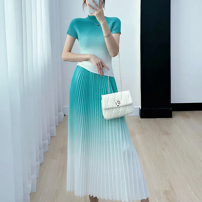 Gradient Colorblock Short Sleeve Women's Top + Pleated Maxi Skirt 2-Piece Set