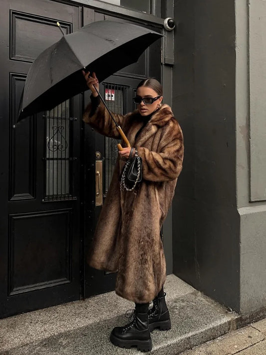 Retro Faux Fur Lapel Single Breasted Long Sleeve Pocketed Trenchcoat