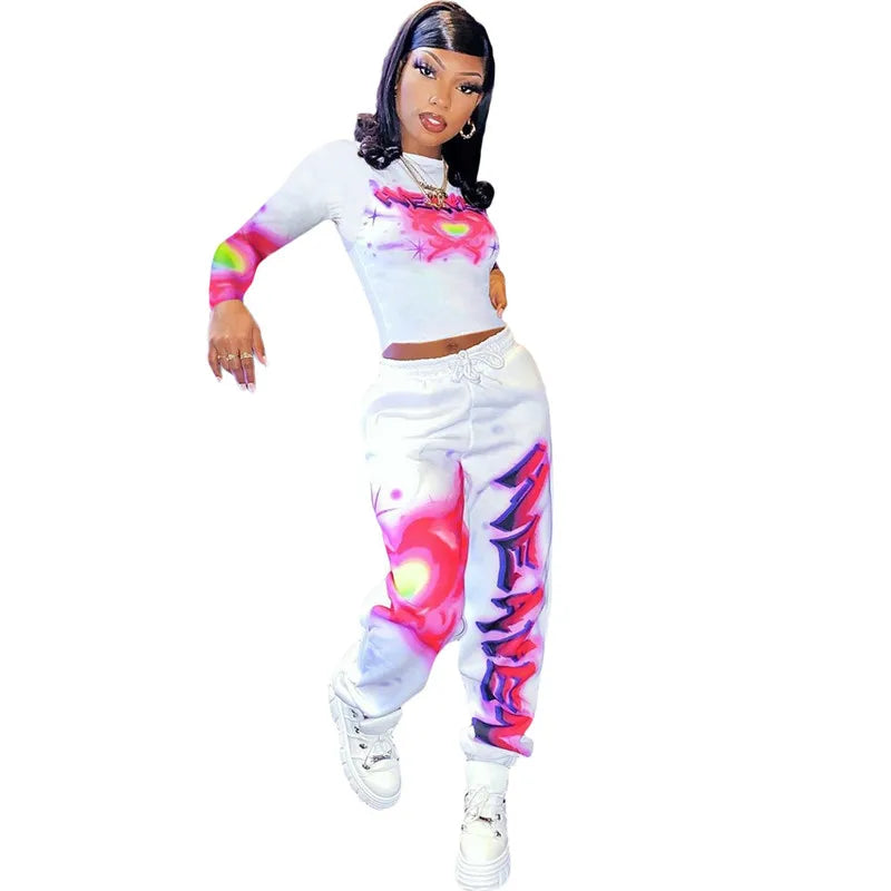 Grafitti Paint Graphic Print Long Sleeve Women's O-Neck Pullover Crop Top + Jogger Sweatpants 2-Piece Set