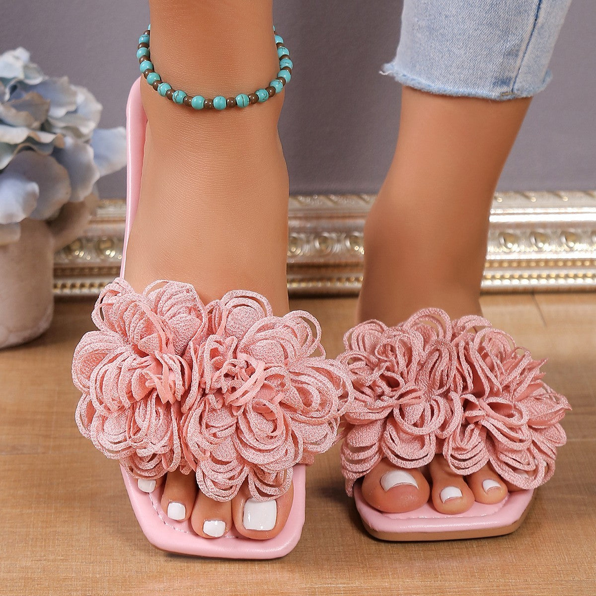 Big Flower Embroidered Flat Women's Slipper Sandals