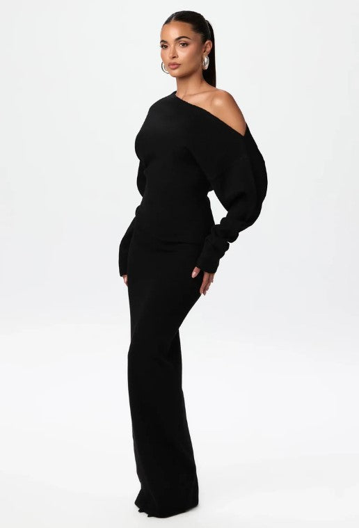 Knitted Skinny Fit Long Sleeve Off-the-Shoulder Solid Color Bodycon Maxi Dress