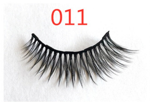 Pair Of Eyelash Extensions w/ Magnets