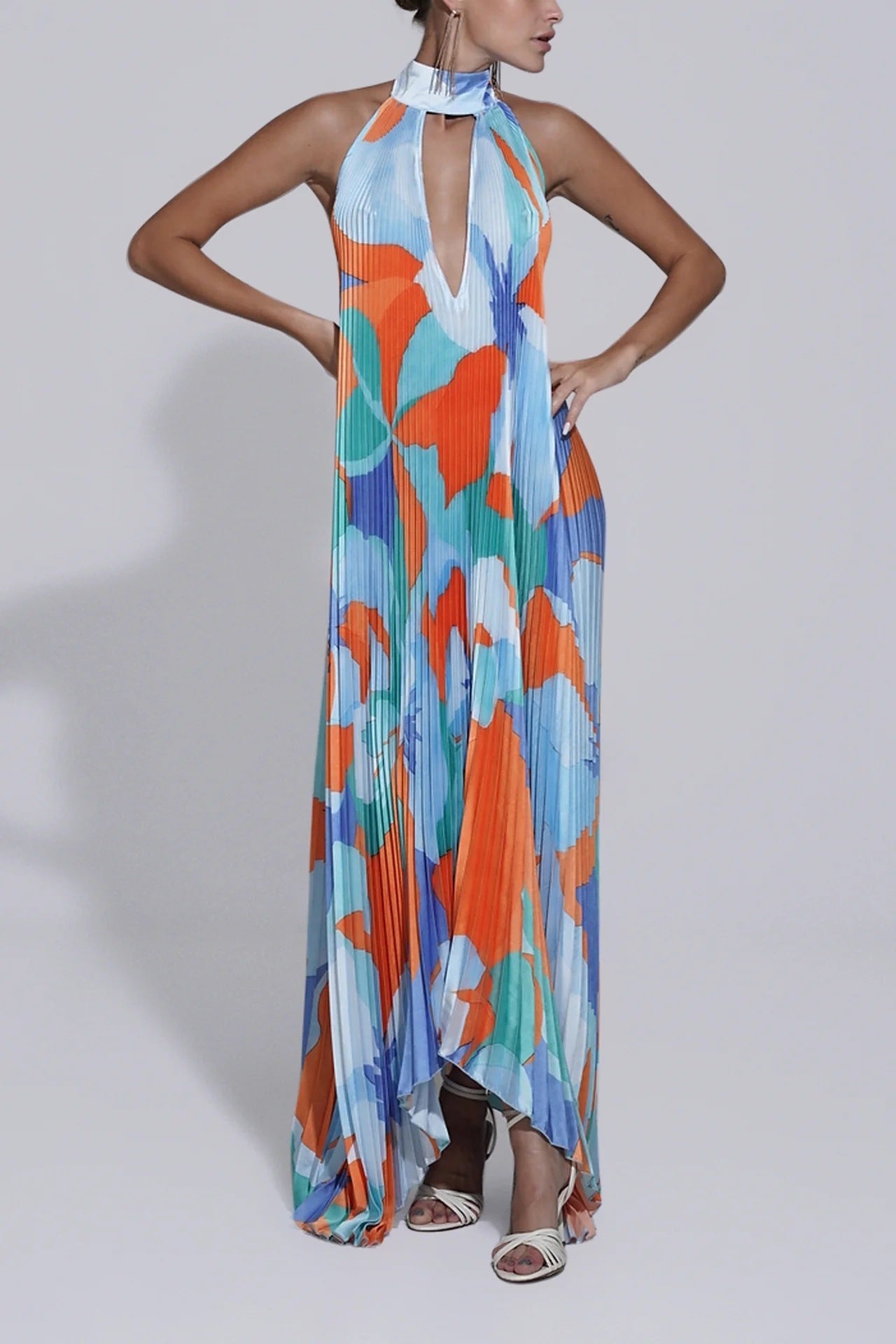 Floral Print Pleated Sleeveless Deep V-Neck Halter Backless Swing Maxi Dress