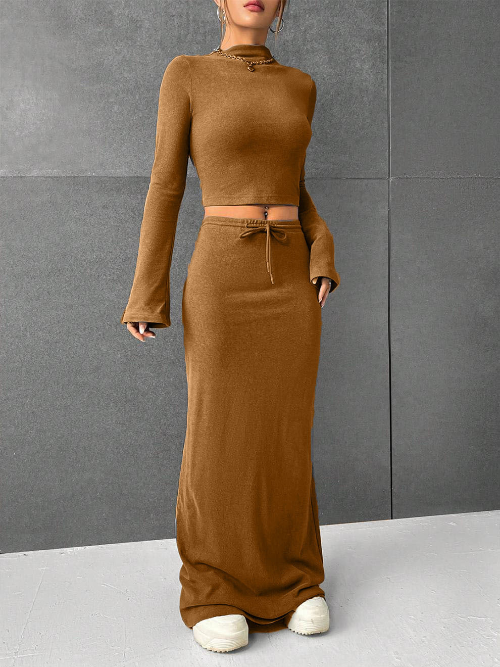 Casual Solid Color Long Sleeve Crop Top + Maxi Skirt Women's 2-Piece Set
