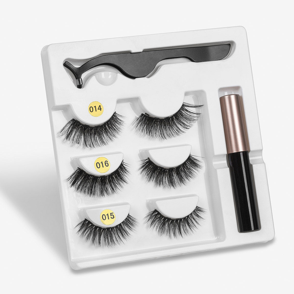 Pair Of Eyelash Extensions w/ Magnets