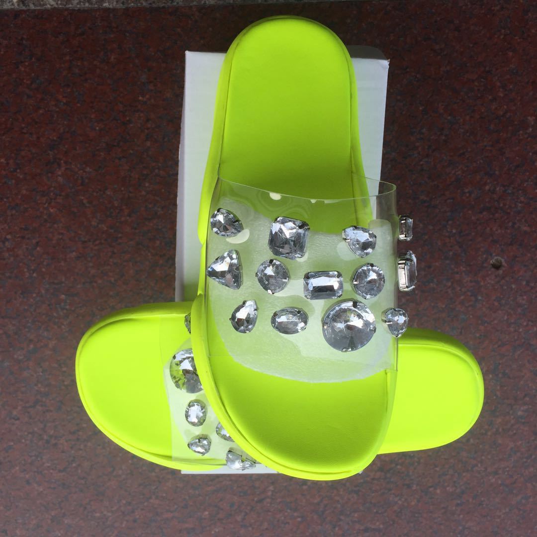 Big Rhinestone Crystal  Glitter Design Open Toe Women's Flip-Flop Flat Sandals