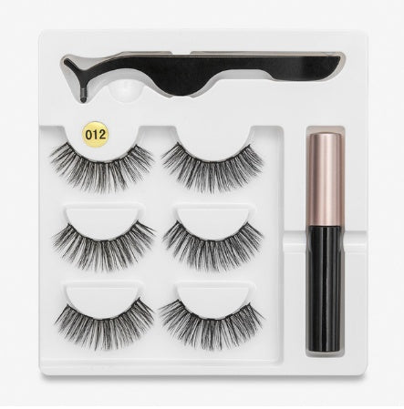 Pair Of Eyelash Extensions w/ Magnets
