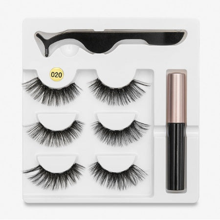 Pair Of Eyelash Extensions w/ Magnets