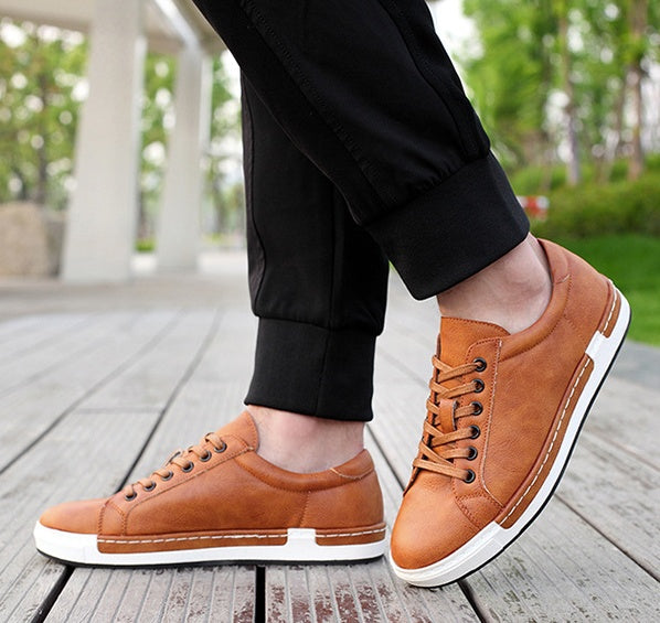 Men's PU Leather Handmade Lace-Up Solid Color Sneakers