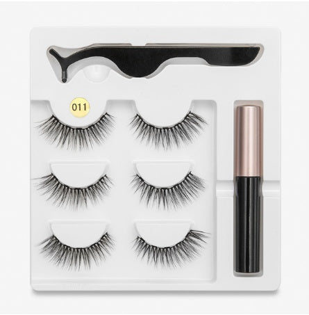 Pair Of Eyelash Extensions w/ Magnets