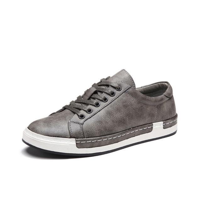 Men's PU Leather Handmade Lace-Up Solid Color Sneakers