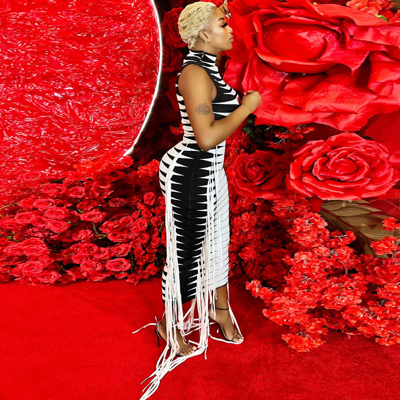 Striped Black/White Colorblock Hanging Tassel Fringe Design Sleeveless Maxi Dress