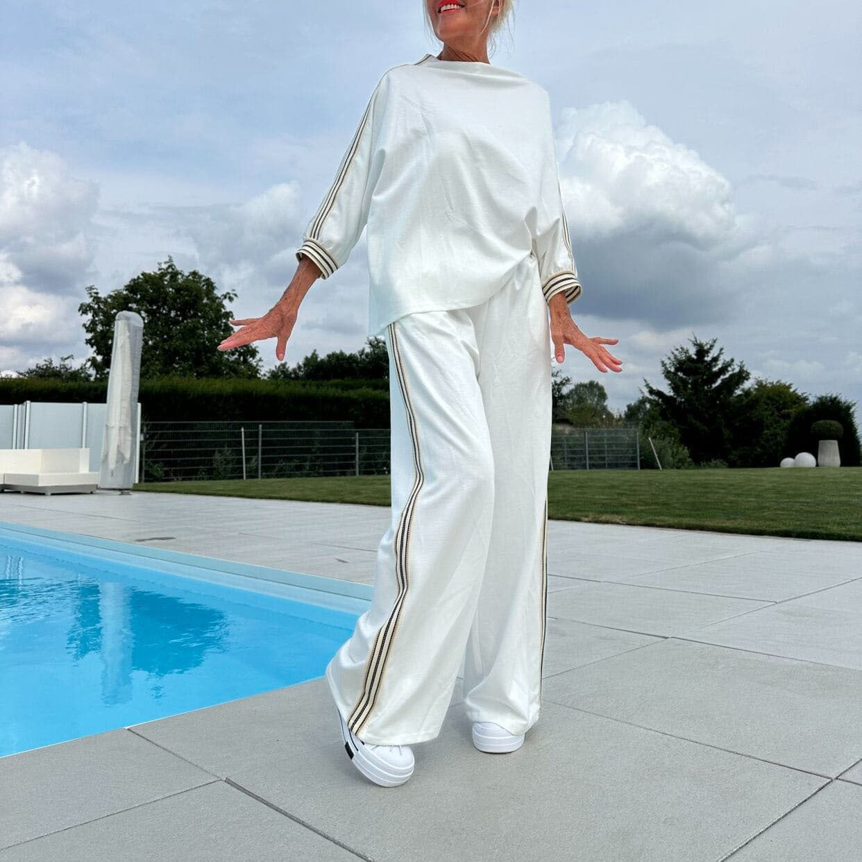 Side Striped Oversized Loose Long Sleeve Sports Shirt + Baggy Sweatpants 2-Piece Set to 3X Plus Size