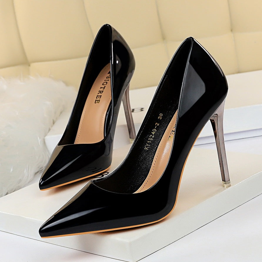 Glossy Shallow Mouth Patent Leather Solid Color Stiletto Heel Women's Pumps