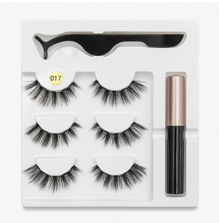 Pair Of Eyelash Extensions w/ Magnets