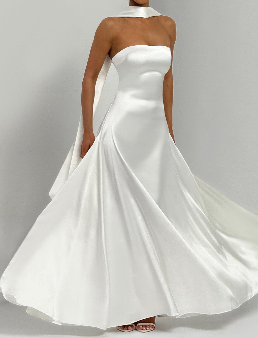 Oversized Satin Sleeveless Solid Color Floor-Length Formal Dress w/ Neck Sash