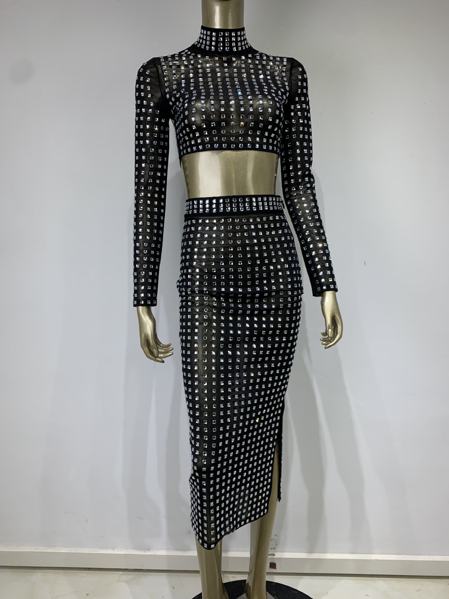 Rivet Embellished O-Neck Women's Long Sleeve Crop Top + Elastic Waist High Slit Skirt 2-Piece Set