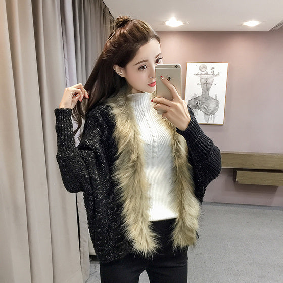 Faux Fur Collar Batwing Sleeve Cloak Shawl Women's Sweater