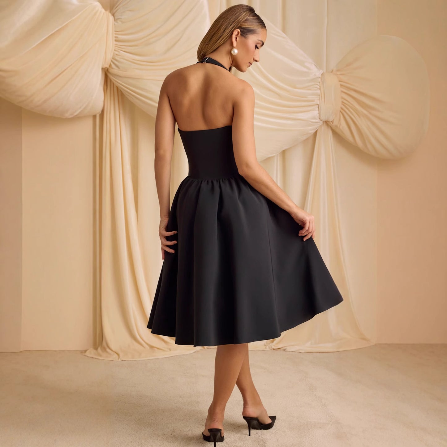 Bowtie Lace-Up Design Sleeveless Halter Deep V-Neck Backless Flared Party Dress