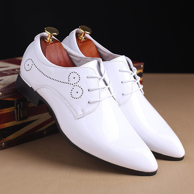 Men's Shiny Lace-Up Patent Leather Solid Color Pointed Toe Dress Shoes