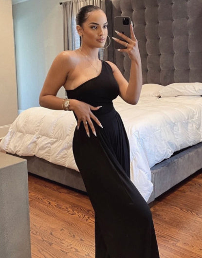 One Shoulder Asymmetrical Solid Color Women's Wide Leg Jumpsuit