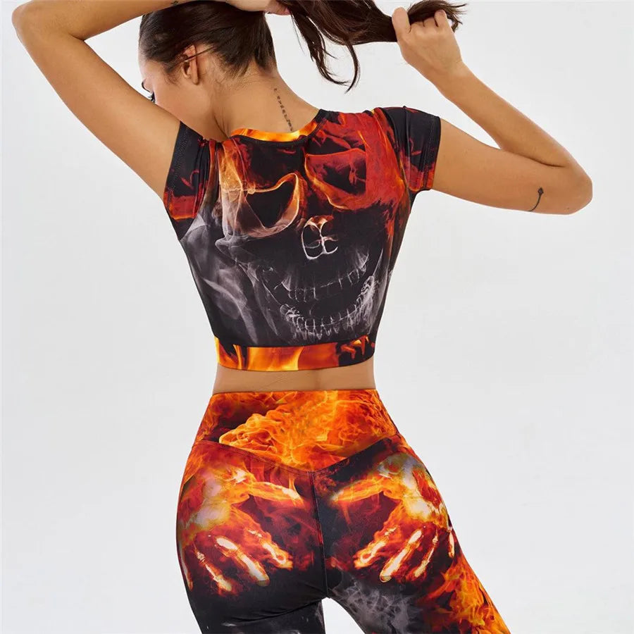 Spandex Fire Skull Fingers/Tie-Dye Print 2-Piece Workout Gym Yoga Set: Skinny Gym Crop Tops + Seamless Push Up Leggings