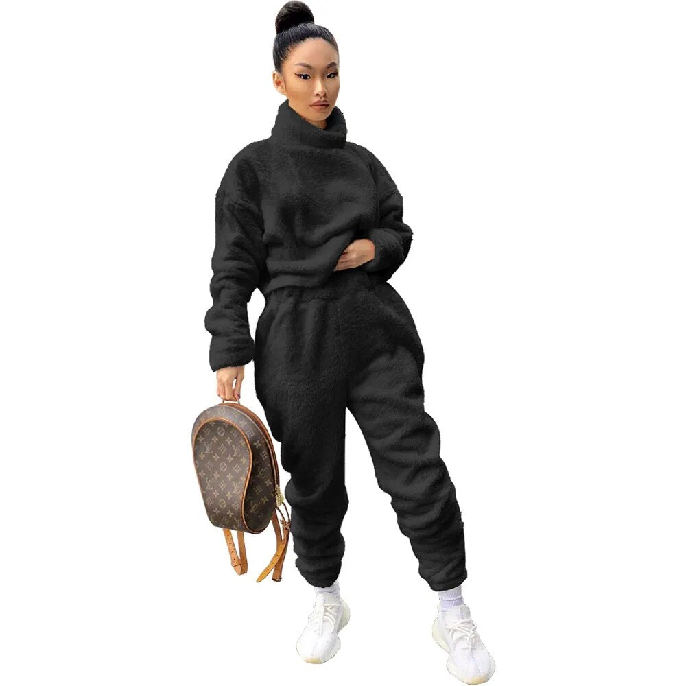 Fleece Hoodie Long Sleeve Sweatshirt + Matching Sweatpants 2-Piece Set