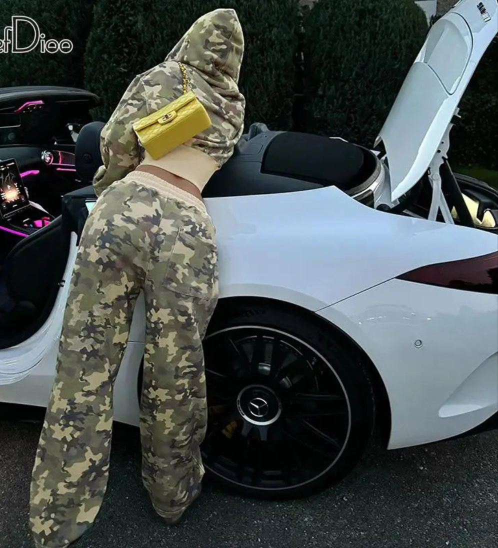 Camoflauge Print Drawstring Women's Zipper Hoodie Jacket + Skinny Elastic Waist Sweatpants Tracksuit