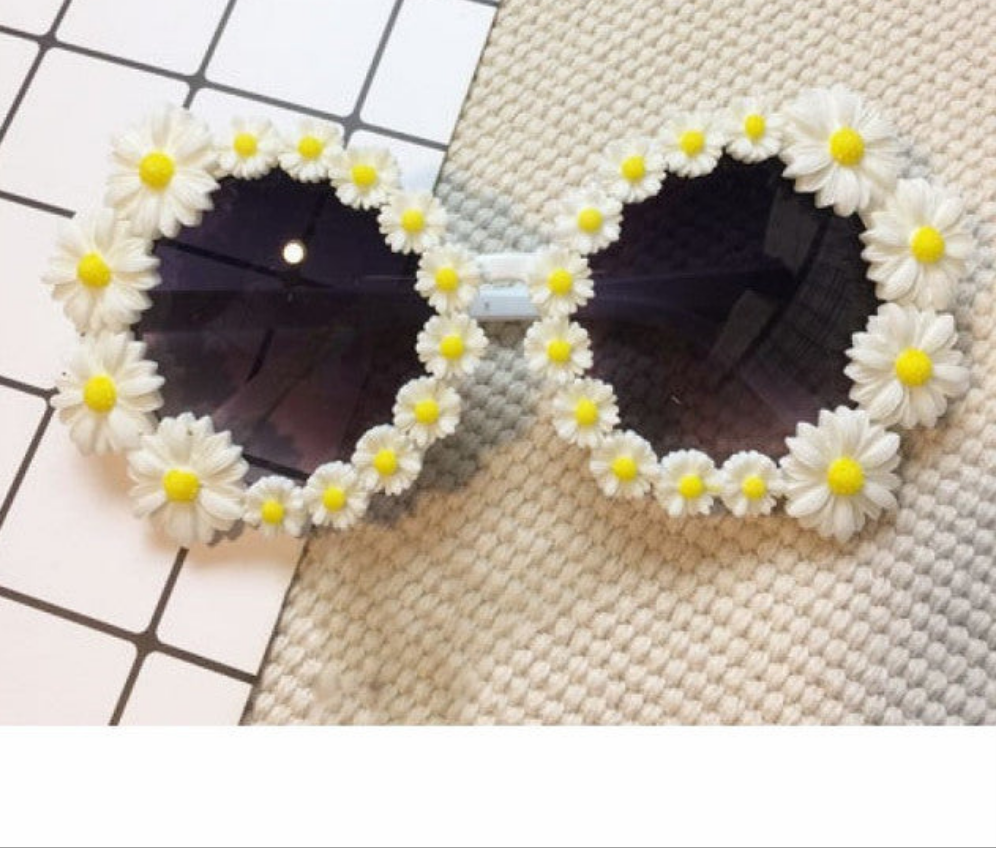 Embellished Round Crystal Diamond Pearl Handmade UV400 Mirror Lens Flower Sunglasses