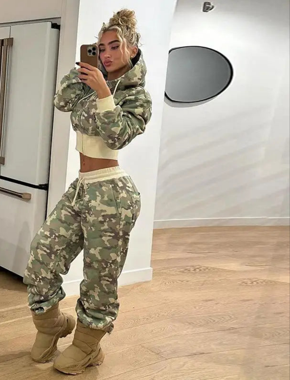 Camoflauge Print Drawstring Women's Zipper Hoodie Jacket + Skinny Elastic Waist Sweatpants Tracksuit