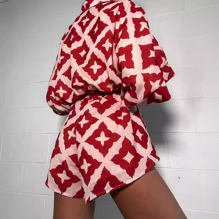 Red/Pink Geometric Print Women's Turn-Down Collar Short Batwing Sleeve Sash Belt Shorts Romper