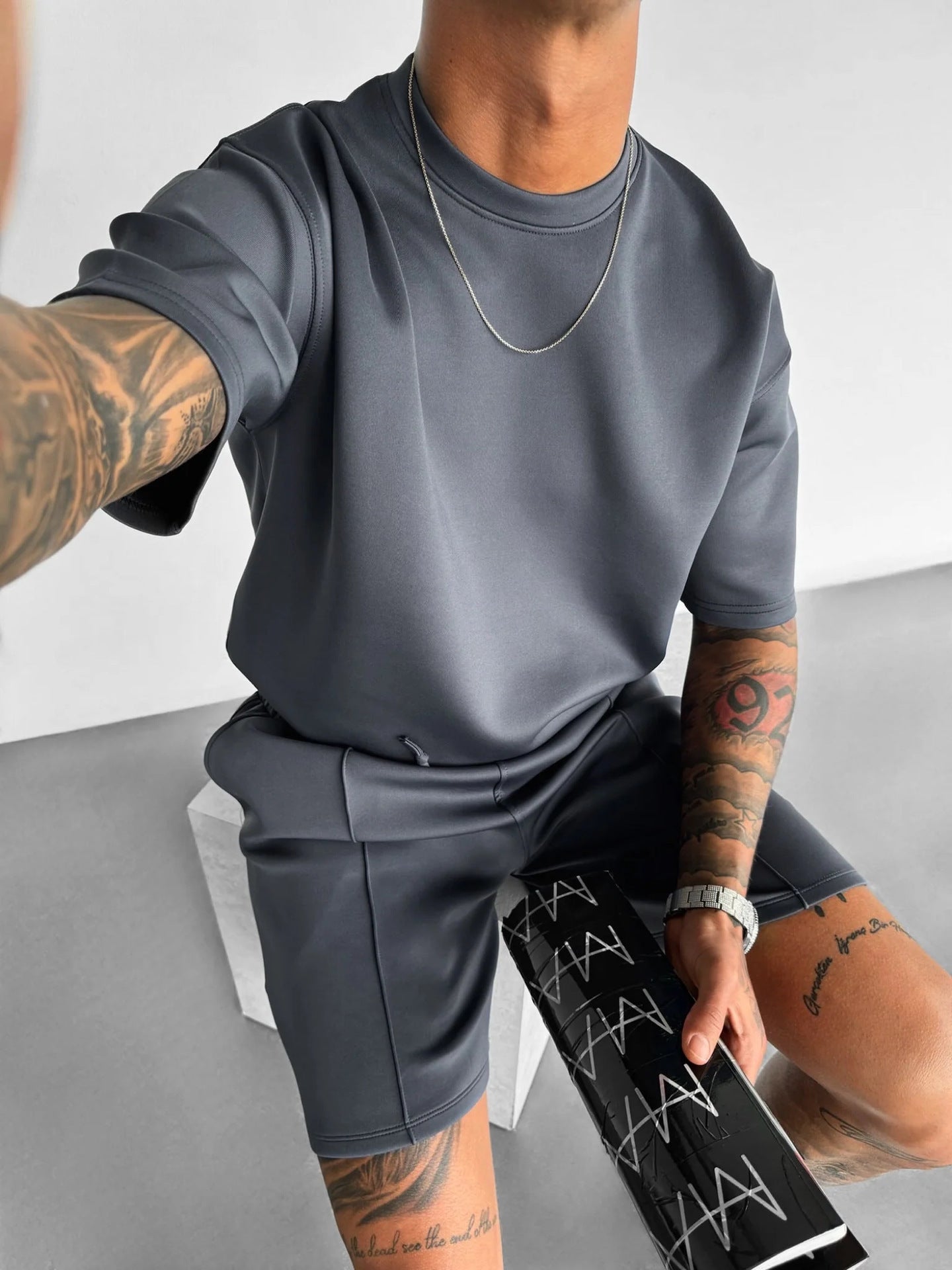 Men's Solid Color Short Sleeve O-Neck T-Shirt + Shorts 2-Piece Set