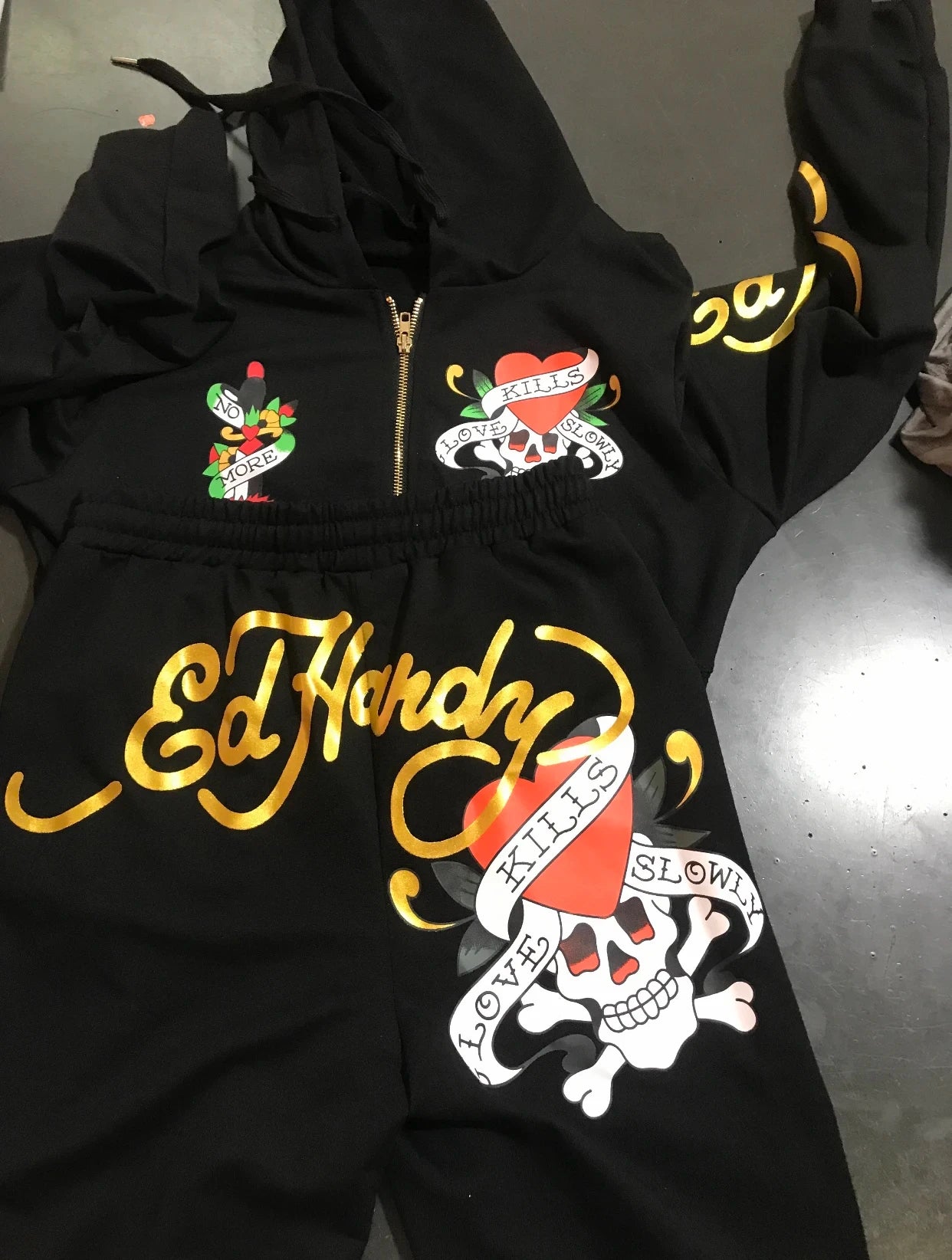 "Ed Hardy" Print Crop Zipper Hoodie Jacket + Drawstring Sweatpants Women's Tracksuit