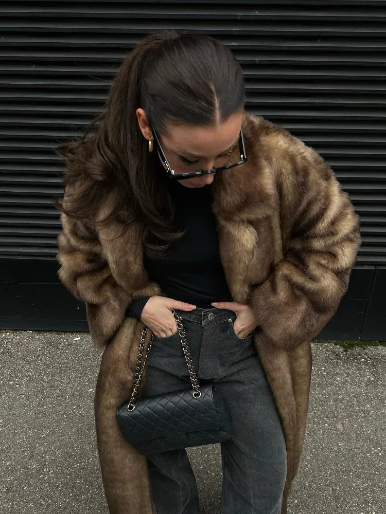 Retro Faux Fur Lapel Single Breasted Long Sleeve Pocketed Trenchcoat