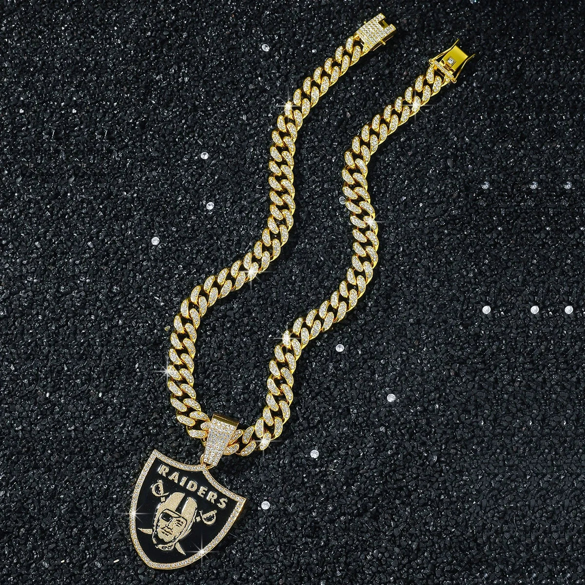 Trend Personality Men's Full Diamond Chain Hip-Hop Pirate Shield Pendant Necklace