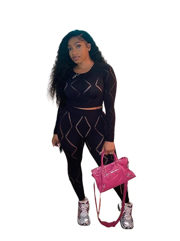 Knitted Geometric Pattern Long Sleeve Crop Top + Matching Biker Shorts Women's Solid Color 2-Piece Set
