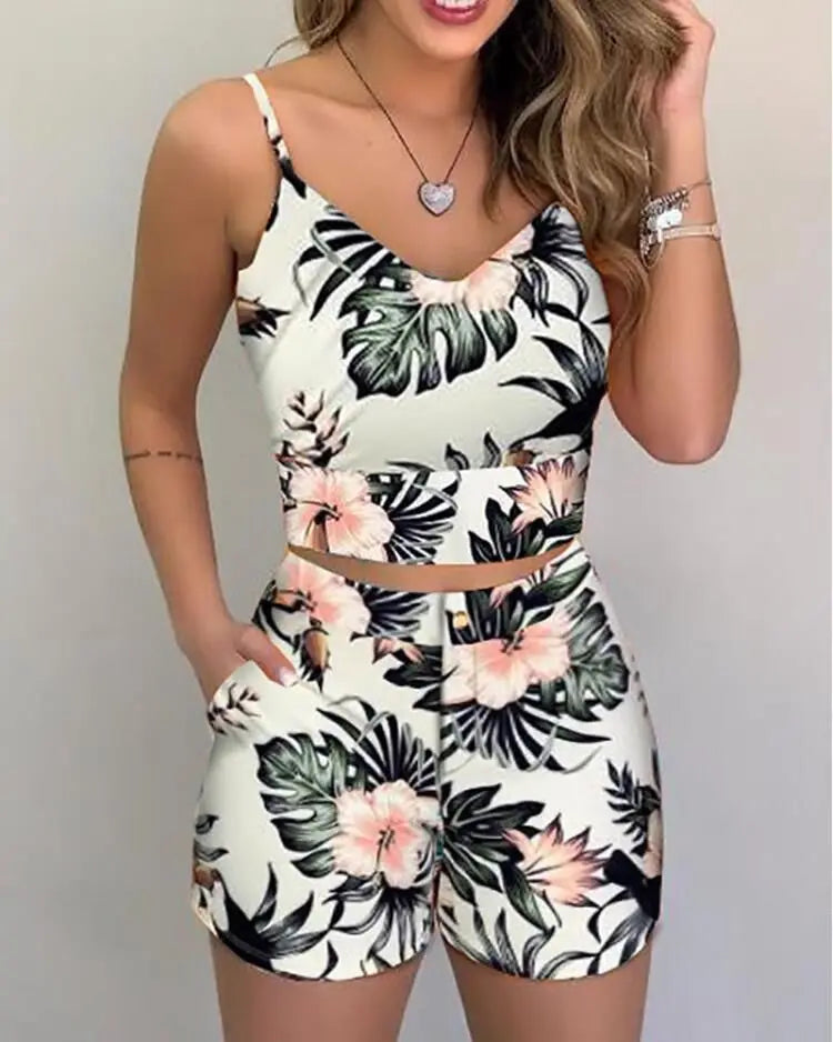 Tropical/Floral/Cherry/Striped Print Women's Crop Tank Top + Matching Shorts 2-Piece Set to 3X Plus Size