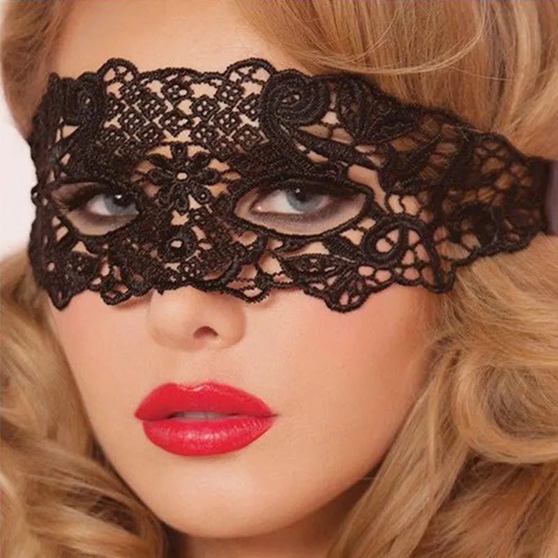 Lace Black Women's Hollow-Out Masquerade Ball Eye Mask