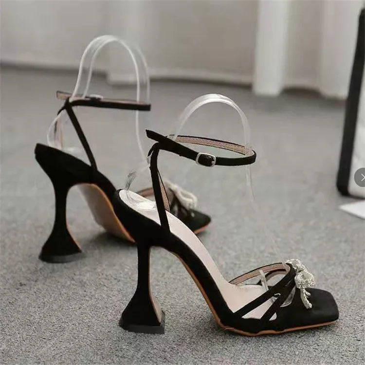 Rhinestone Bowknot Design Stiletto Spiked Heel Slingback Sandal Pumps