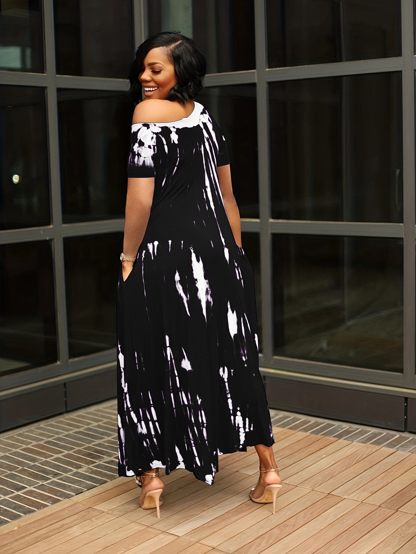 Tie-Dye Short Sleeved Asymmetrical Hem Maxi Dress