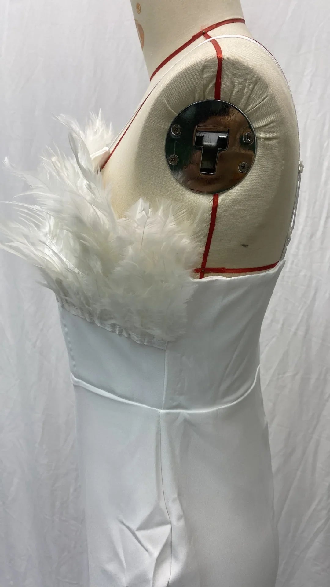 2024 New Cross-border Spring Summer Women's Fashion Tank Feather Dress Elegant Slimming Arm-covering Gown For Banquets