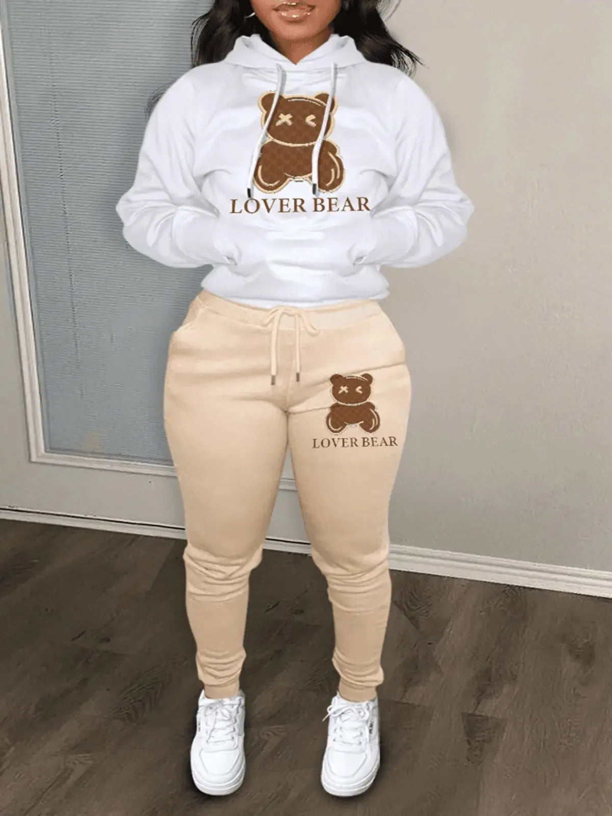 "Lover Bear" Print Kangaroo Pocket Long Sleeve Hoodie + Drawstring Sweatpants Two-Piece Tracksuit