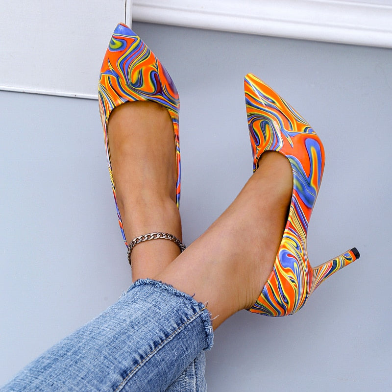 Graffiti Shallow Mouth Pointed Toe Pumps