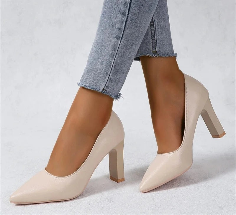 Vintage Solid Pointed Toe Chunky High Heel Women's Pumps