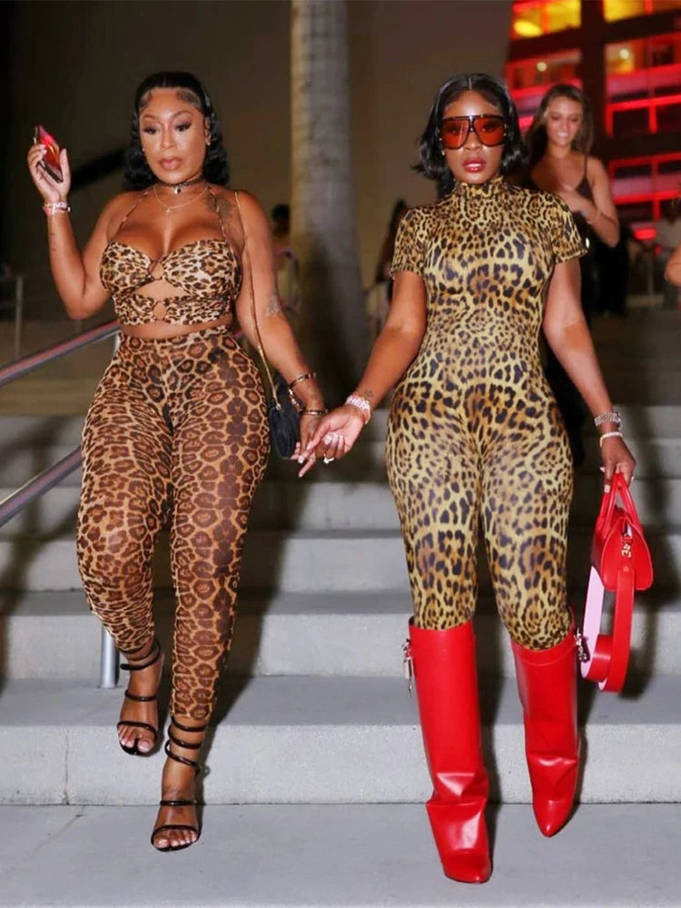 Backless Floral Baroque/Swirl Print Short Sleeve Jumpsuit