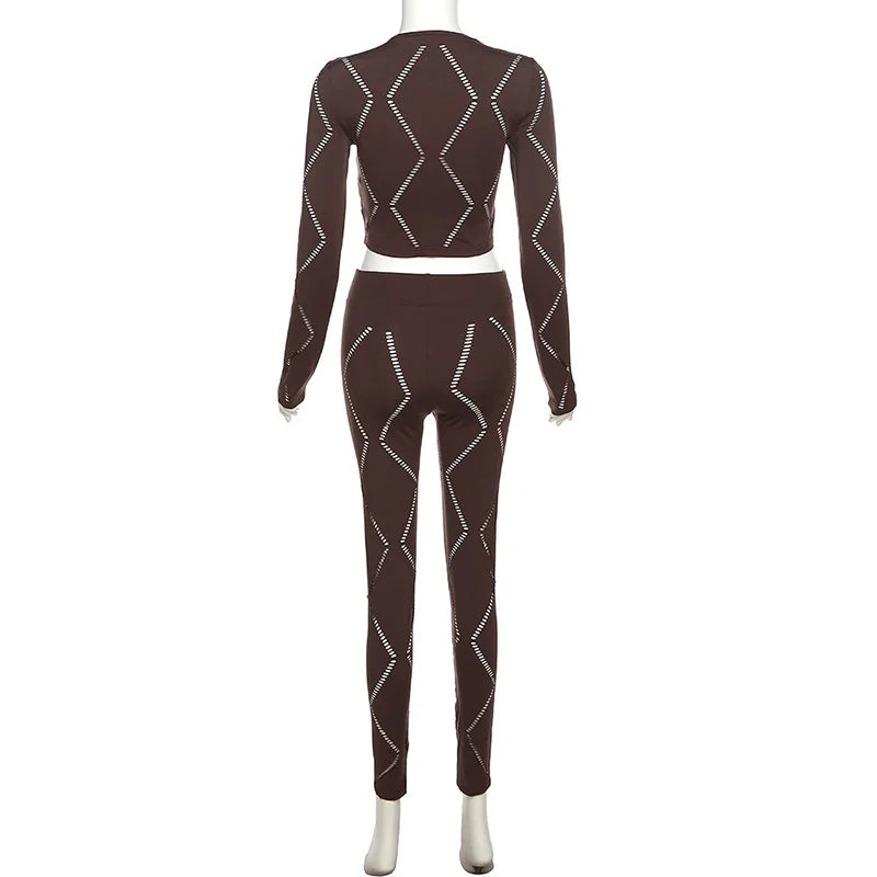 Knitted Geometric Pattern Long Sleeve Crop Top + Matching Biker Shorts Women's Solid Color 2-Piece Set