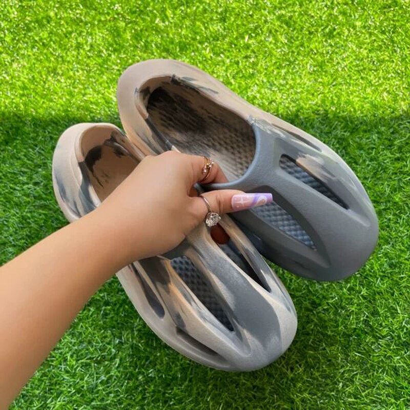 Yeezy Style Foam Runner Clog Replica Slides