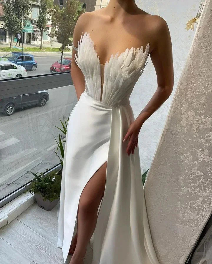 Angel Feather Detail Designer Solid Women's Off-the-Shoulder Party/Prom/Bridal Evening Gown Floor-Length Dress